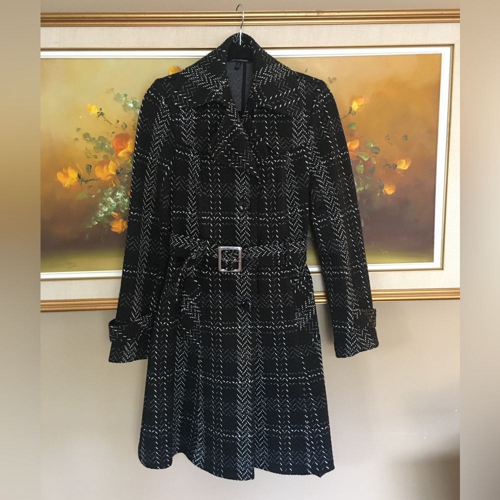 Lightweight trench